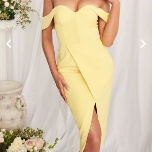 Pleated Bardot Midi Dress in Lemon Yellow 
UK18 / US14 / EU46